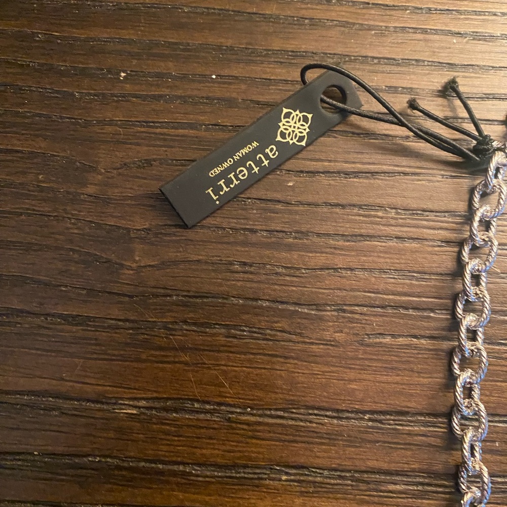 NEW Atterri chain link silver heart necklace - Picture 5 of 6